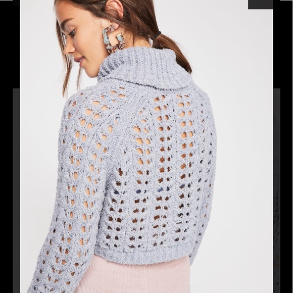 NWT SEASHELL POINTELLE PULLOVER CLOUD LARGE - Picture 2 of 3